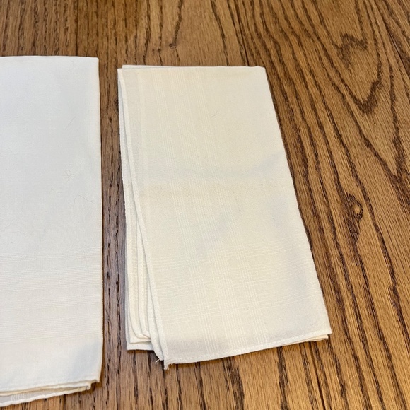 Bundle of Vintage Hankies (Monogrammed) - Picture 4 of 8